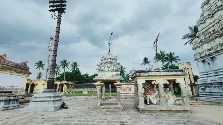 Arulmigu Abirameshwarar Temple, Thiruvamathur - 605402 அருள்மிகு அபிராமேஸ்வரர் திருக்கோயில், திருவாமத்தூர் - 605402, Viluppuram - Ancient Temple Architecture and History Image 6