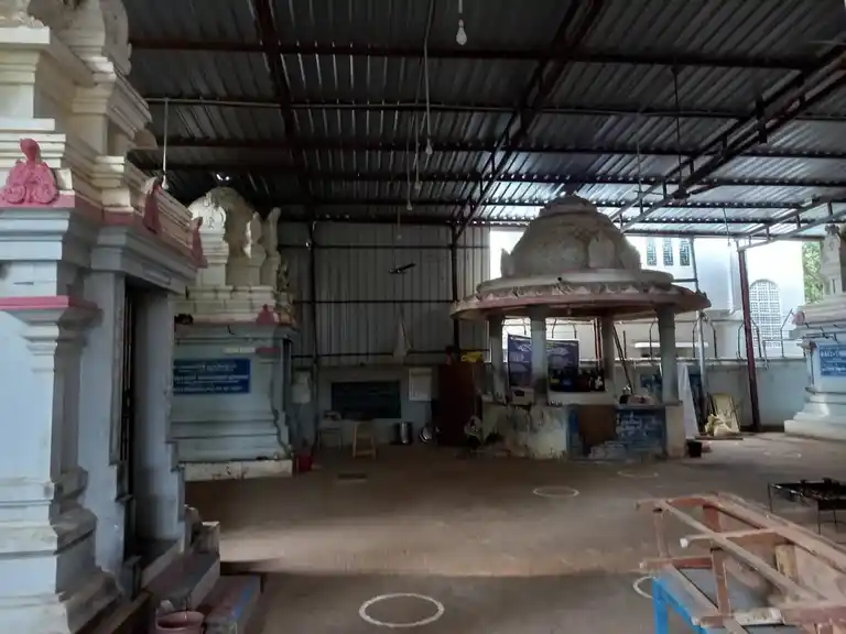 Arulmigu Abirami Udanurai Amirthkadeswarasr Temple, Thulasapuram, Thanjavur - 613005