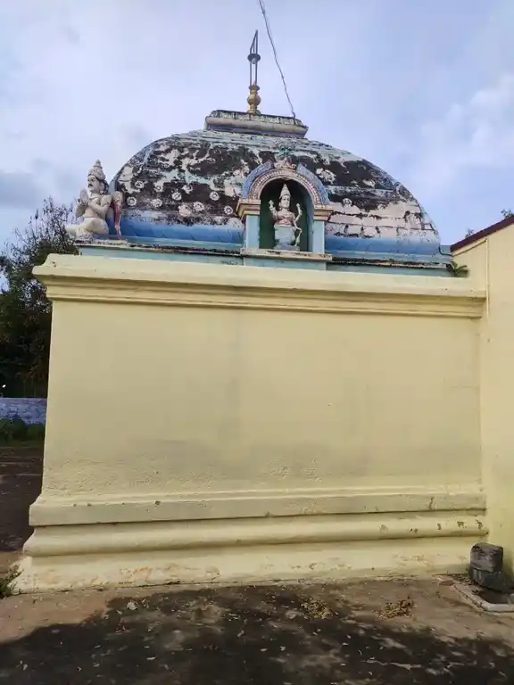 Arulmigu Abishega Kariyaperumal Temple, Selavadai - 636501 Arulmigu Abishega Kariyaperumal Temple, Selavadai - 636501, Salem - Ancient Temple Architecture and History Image 3