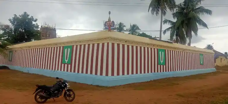 Arulmigu Abishta Varatharajaperumal Temple, Karappankadu - 614903 அருள்மிகு அபிஸ்டவரதநாஜபெருமாள் திருக்கோயில், Karappankadu - 614903, Thanjavur - Ancient Temple Architecture and History Image 5