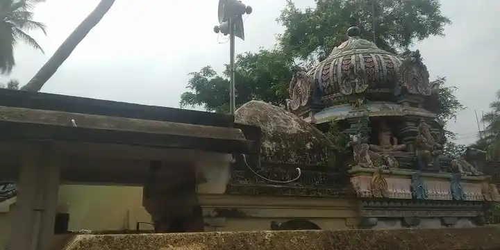 Arulmigu Achamthirthavinayagar Temple, Pulavanallur - 610104