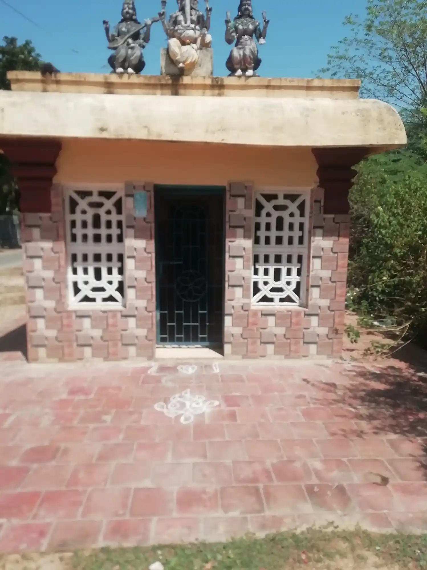 Arulmigu Achcham Theerthha Ayyanar Temple, Koghur - 611104 Temple