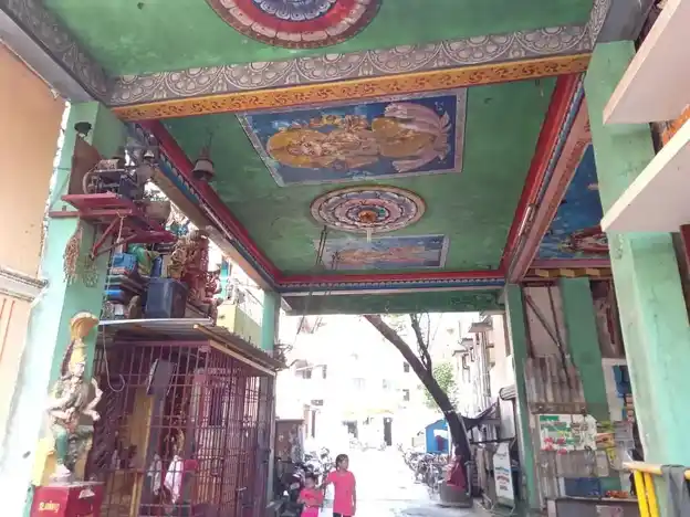 Arulmigu Achiyamman Makamayiamman Temple, T.Nagar, Chennai - 600017 அருள்மிகு ஆச்சியம்மன், மகமாயி அம்மன் திருக்கோயில், தி.நகர், சென்னை - 600017, Chennai - Ancient Temple Architecture and History Image 4