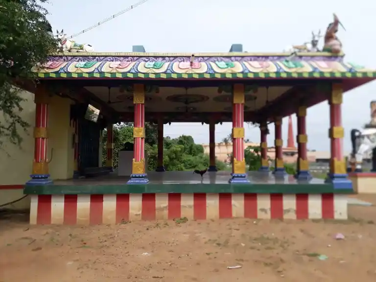Arulmigu Adaikalam Katha Ayyanar Temple, Manalur - 630611 Arulmigu Adaikalam Katha Ayyanar Temple, Manalur - 630611, Sivagangai - Ancient Temple Architecture and History Image 4