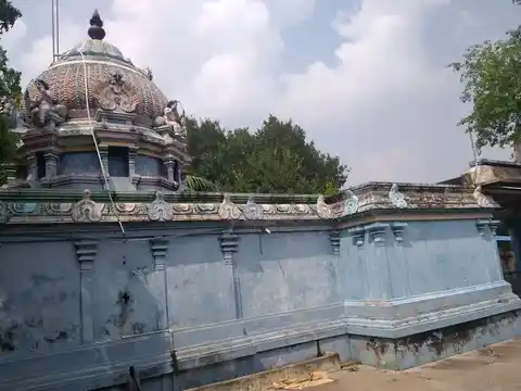 Arulmigu Adaikalam Katha Ayyanar Temple, Vetharajapuram, Vetharajapuram - 609106 அ/மி.அடைக்கலம் காத்த அய்யனார் திருக்கோயில், Vetharajapuram, Vetharajapuram - 609106, Mayiladuthurai - Ancient Temple Architecture and History Image 5