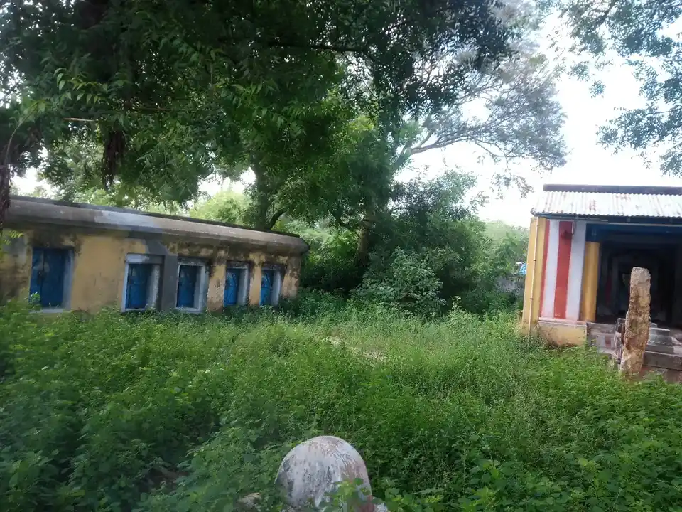 Arulmigu Adaikalam Kathansamy Temple, Moothankulam - 625022 அடைக்கலம் காத்தான்சாமி திருக்கோயில், Moothankulam - 625022, Madurai - Ancient Temple Architecture and History Image 7