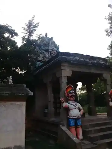 Arulmigu Adaikalam Kaththa Ayyanar Temple, Keelapattamankalam - 630204 அருள்மிகு. அடைக்கலம் காத்த அய்யனார் திருக்கோயில், Keelapattamankalam - 630204, Sivagangai - Ancient Temple Architecture and History Image 2