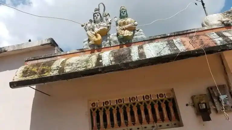 Arulmigu Adaikalamkatha Ayyanar Temple, Suburayapatti - 621305 Arulmigu Adaikalamkatha ayyanar Temple, Suburayapatti - 621305, Thiruchirappalli - Ancient Temple Architecture and History Image 4