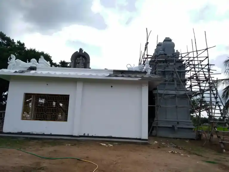 Arulmigu Adaikalamkathaayyanar Temple, Pukkarambai - 614803 அருள்மிகு அடைக்கலம்காத்த அய்யனார் திருக்கோயில், Pukkarambai - 614803, Thanjavur - Ancient Temple Architecture and History Image 3