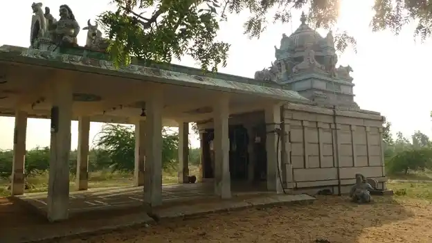 Arulmigu Adaikkalam Kaattha Ayyanar Temple, Mukkanamalaipaati - 622104 அருள்மிகு அடைக்கலம் காத்த அய்யனார் திருக்கோயில், Mukkanamalaipaati - 622104, Pudukkottai - Ancient Temple Architecture and History Image 6