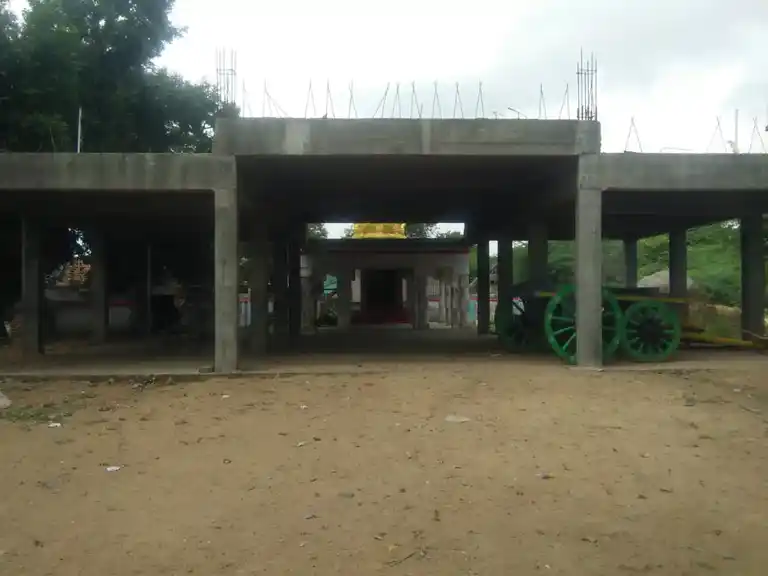 Arulmigu Adaikkalam Kaattha Ayyanar Temple, Uppiliyakkudi - 622504