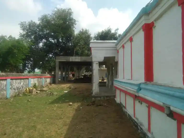 Arulmigu Adaikkalam Kaattha Ayyanar Temple, Uppiliyakkudi - 622504 அருள்மிகு அடைக்கலம்காத்த அய்யனார் திருக்கோயில், உப்பிலியக்குடி - 622504, Pudukkottai - Ancient Temple Architecture and History Image 5