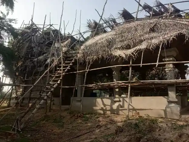 Arulmigu Adaikkalam Kaattha Ayyanar Temple, Velivayal - 614618 அருள்மிகு அடைக்கலம்காத்த அய்யனார் திருக்கோயில், Velivayal - 614618, Pudukkottai - Ancient Temple Architecture and History Image 3