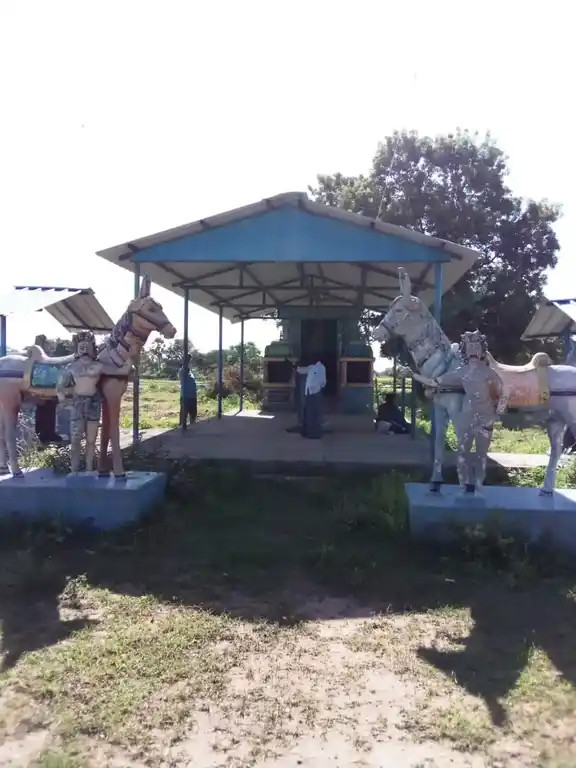 Arulmigu Adaikkalamkatha Ayyanar Temple, Kothattai - 614205 அருள்மிகு அடைக்கலம் காத்த அய்யனார் திருக்கோயில், Kothattai - 614205, Thanjavur - Ancient Temple Architecture and History Image 8