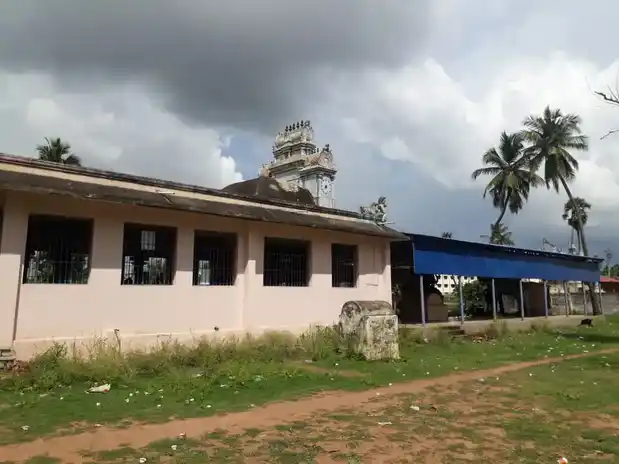 Arulmigu Adaikkalamkatha Ayyanar Temple, Maharajasamuthram - 614601 அருள்மிகு அடைக்கலம்காத்த அய்யனார் திருக்கோயில், Maharajasamuthram - 614601, Thanjavur - Ancient Temple Architecture and History Image 4