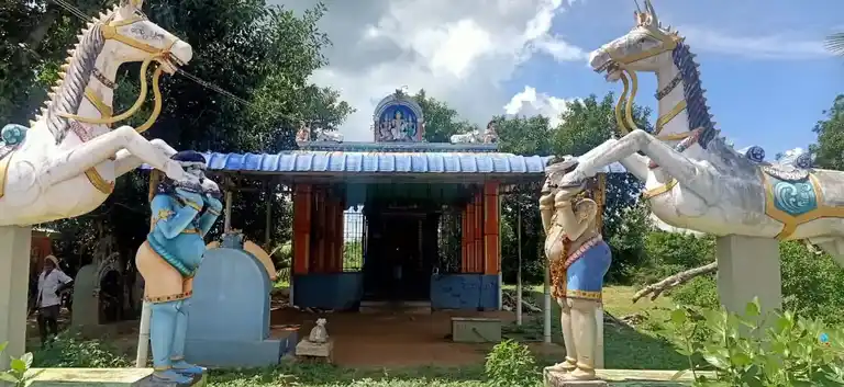 Arulmigu Adaikkalamkatha Ayyanar Temple, Sembalur - 614601 அருள்மிகு அடைக்கலம் காத்த அய்யனார் திருக்கோயில், Sembalur - 614601, Thanjavur - Ancient Temple Architecture and History Image 2