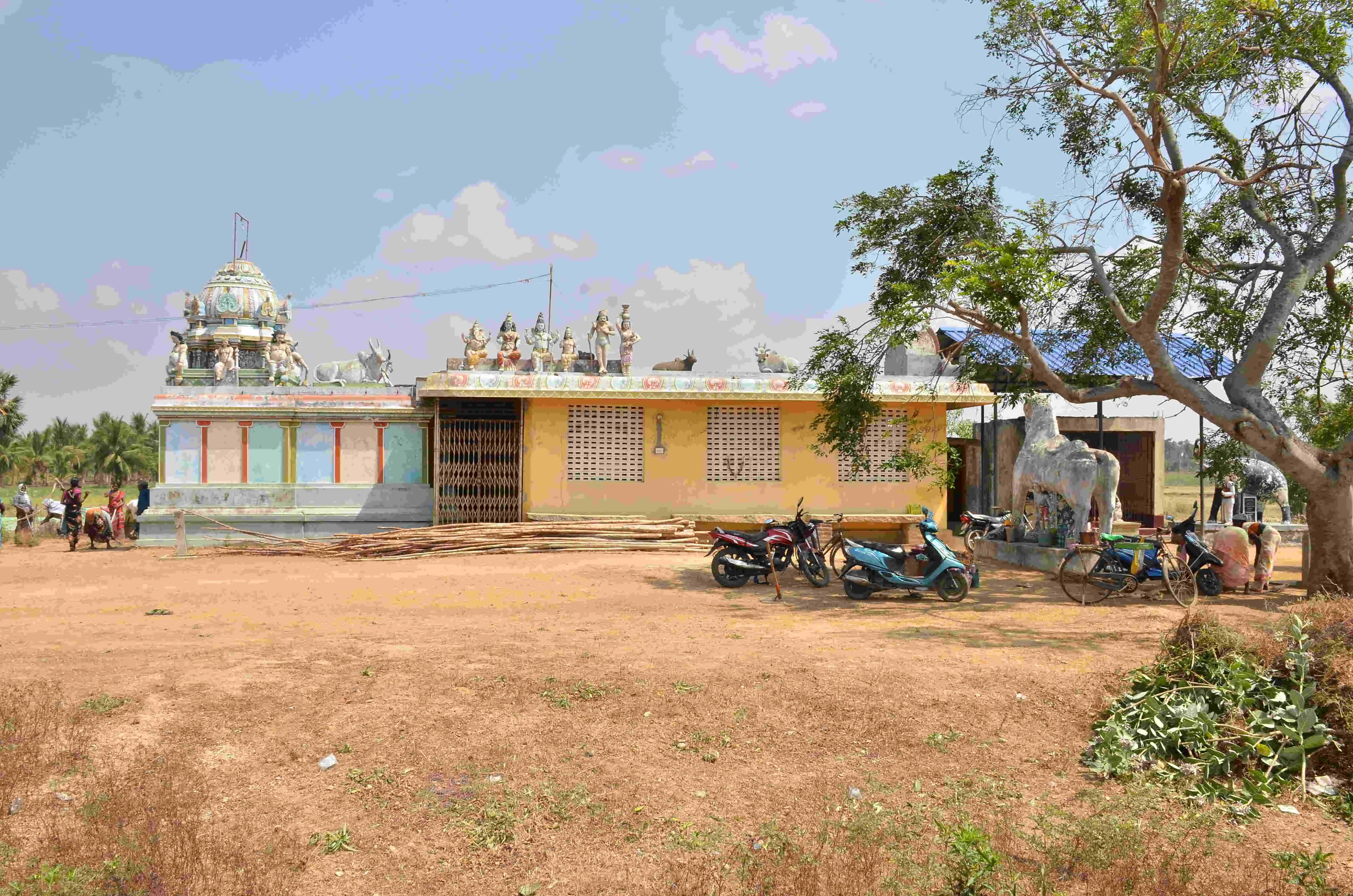 அருள்மிகு அடைக்கலம் காத்த அய்யனார் திருக்கோயில், செருபாலக்காடு - 614601 - Main View