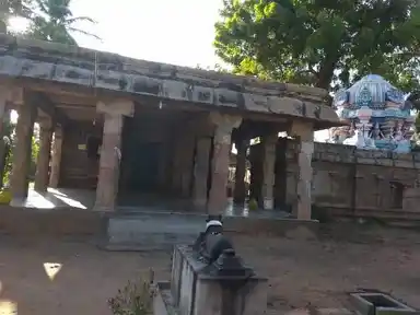 Arulmigu Adaveeswaran temple, Kulavaipatti, Alangudi Taluk - 622201