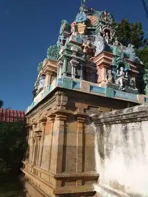 Arulmigu Adaveeswaran temple, Kulavaipatti, Alangudi Taluk - 622201 அருள்மிகு அடவீஸ்வரன் திருக்கோயில், குளவாய்ப்பட்டி, ஆலங்குடி வட்டம் - 622201, Pudukkottai - Ancient Temple Architecture and History Image 4