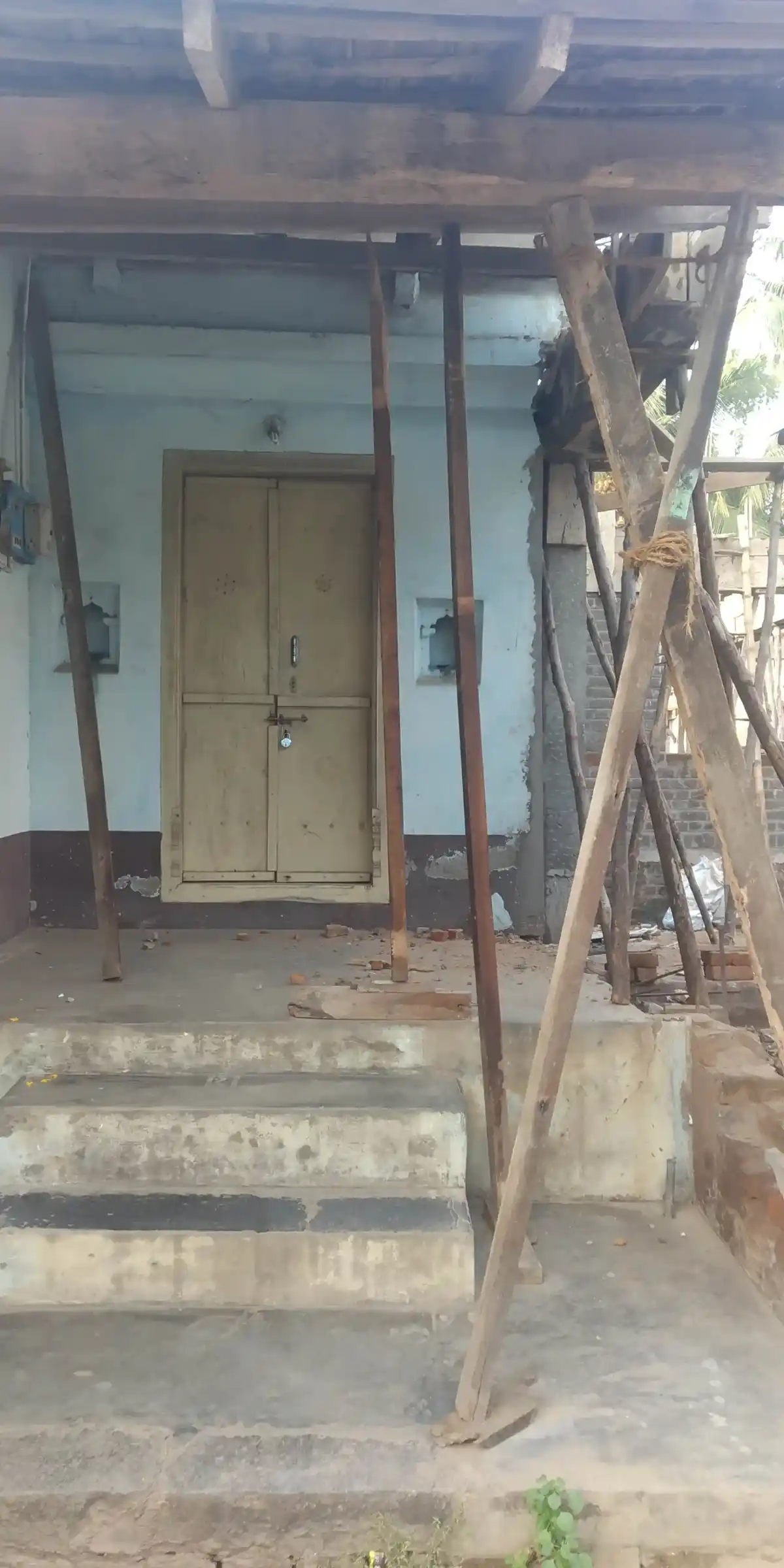 Arulmigu Adgonda Thandapani Temple, Swamimalai - 612203 அருள்மிகு ஆட்கொண்டான் தண்டபாணி மடம், Swamimalai - 612203, Thanjavur - Ancient Temple Architecture and History Image 4