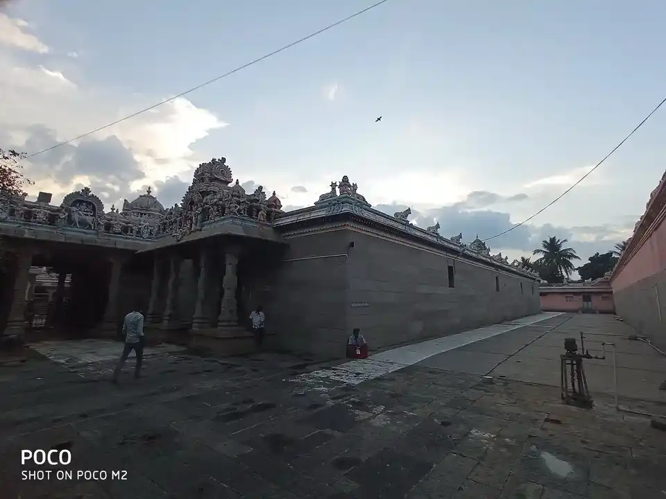 Arulmigu Adhi Annamalaiyar Temple, Kirivalapathai, Tiruvannamalai - 606604 அருள்மிகு ஆதி அண்ணாமலையார் திருக்கோயில், கிரிவலப்பாதை, திருவண்ணாமலை - 606604, Tiruvannamalai - Ancient Temple Architecture and History Image 2