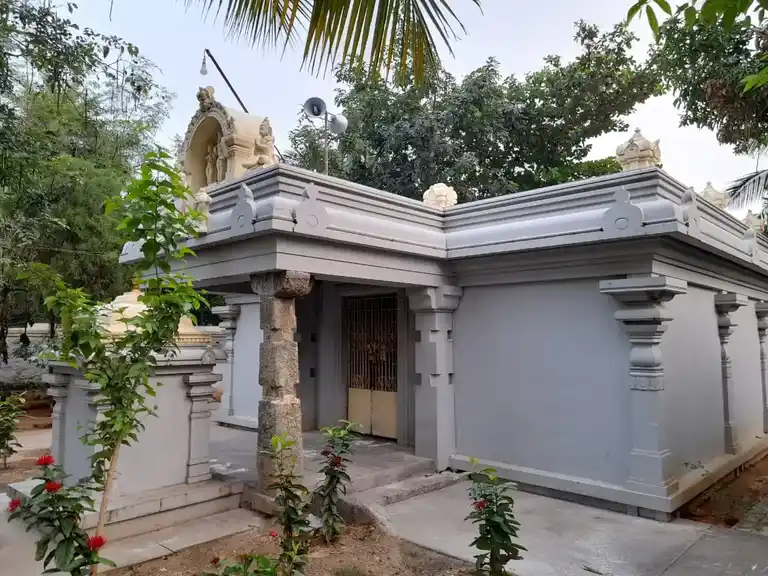 Arulmigu Adhikesava Swami Perumal Temple, Thandalam - 631003 அருள்மிகு ஆதிகேசவசுவாமி திருக்கோயில், தண்டலம் - 631003, Ranipet - Ancient Temple Architecture and History Image 8