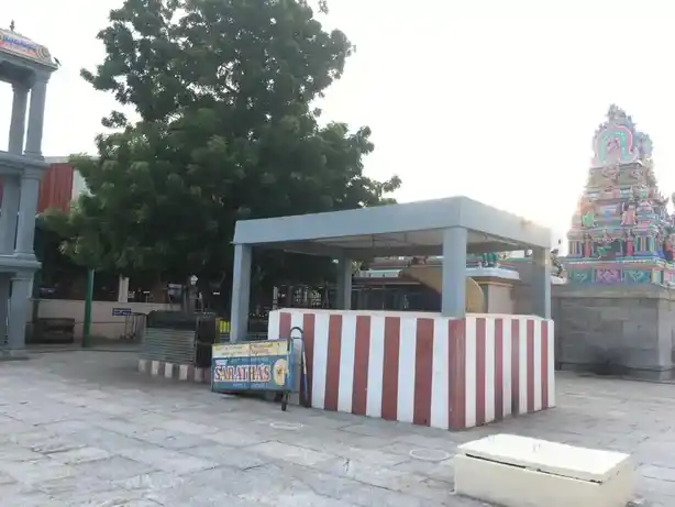 Arulmigu Adhimariamman Temple, Inam Samayapuram, Samayapuram - 621112 அருள்மிகு ஆதிமாரியம்மன் திருக்கோயில், இனாம் சமயுபுரம், இனாம் சமயுபுரம் - 621112, Thiruchirappalli - Ancient Temple Architecture and History Image 3