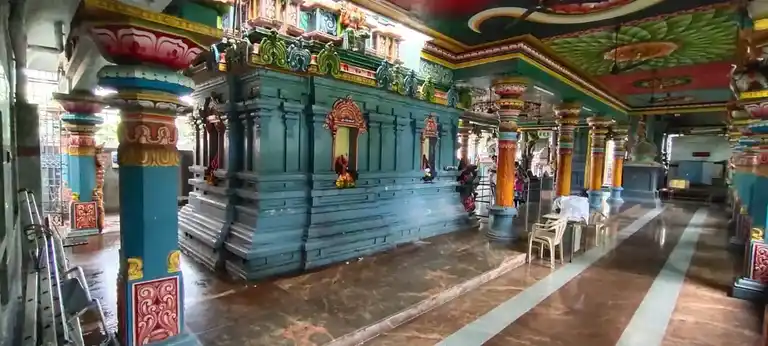 Arulmigu Adhiparasakthi Temple, Aminjikarai, Chennai - 600106 அருள்மிகு அதிபராசக்தி அம்மன் திருக்கோயில், அரும்பாக்கம், சென்னை - 600106, Chennai - Ancient Temple Architecture and History Image 2