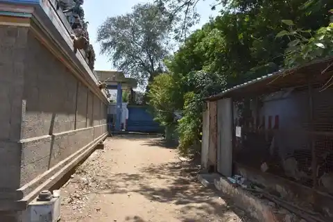 Arulmigu Adhipureshwarar and Athikesavaperumal Temple, Chindadiripet, Chennai - 600002 அருள்மிகு ஆதிபுரீஸ்வரர் மற்றும் ஆதிகேசவப் பெருமாள் திருக்கோயில், சிந்தாதிரிபேட்டை, சென்னை - 600002, Chennai - Ancient Temple Architecture and History Image 3