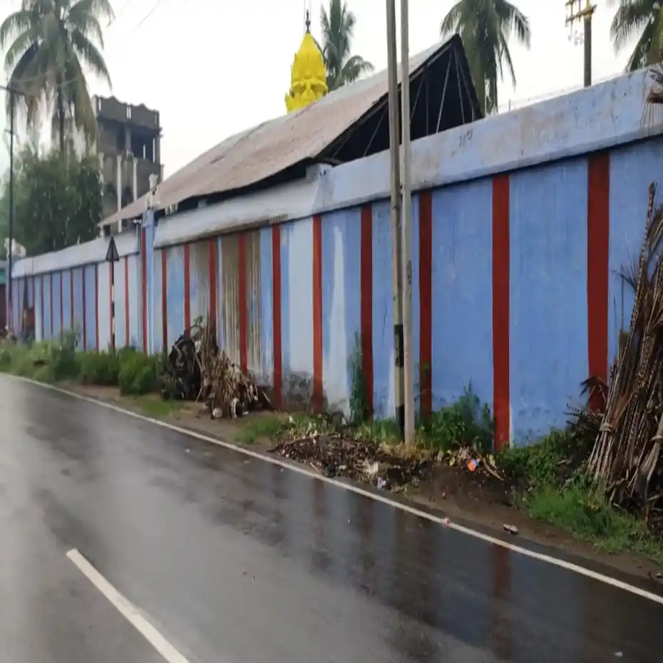 Arulmigu Adhipurieeswarar Temple, Melvazhithunaiyan Kuppam - 635805 அருள்மிகு ஆதிபுரிஸ்வரர் திருக்கோயில், மேல்வைத்தினாங் குப்பம் - 635805, Vellore - Ancient Temple Architecture and History Image 4