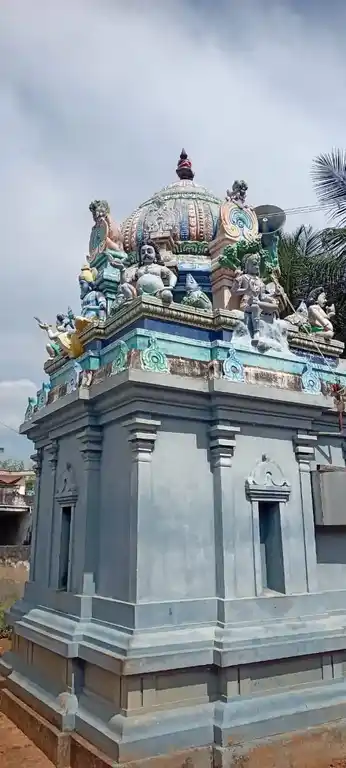 Arulmigu Adhisiya Vinayagar Temple, Eriyur - 630566 அருள்மிகு அதிசய விநாயகர் திருக்கோவில், Eriyur - 630566, Sivagangai - Ancient Temple Architecture and History Image 4