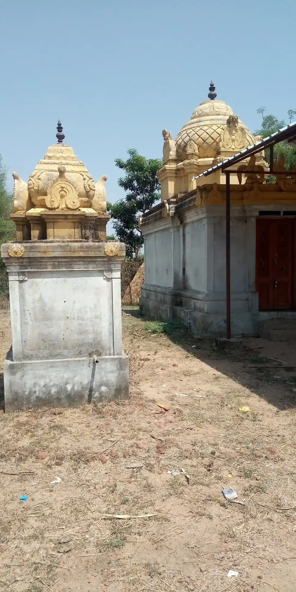 Arulmigu Adikesava Perumal Temple, Manalur - 611104 அருள்மிகு ஆதிகேசவப்பெருமாள் திருக்கோயில், மணலூர் - 611104, Nagapattinam - Ancient Temple Architecture and History Image 2