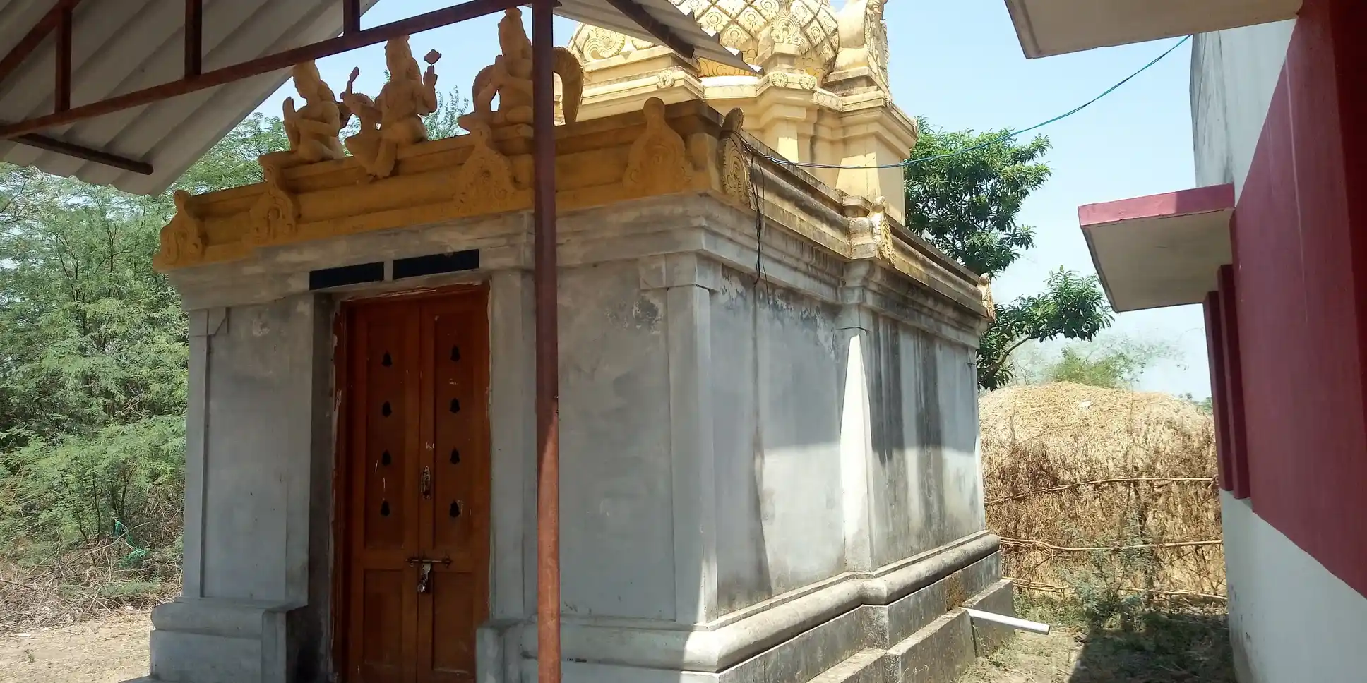 Arulmigu Adikesava Perumal Temple, Manalur - 611104 அருள்மிகு ஆதிகேசவப்பெருமாள் திருக்கோயில், மணலூர் - 611104, Nagapattinam - Ancient Temple Architecture and History Image 4