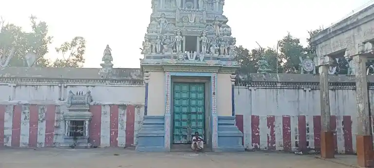 Arulmigu Adikesavaperumal Arunachaleswarar Venkatesaperumal Temple, Poothmangalam - 606755 அருள்மிகு ஆதிகேசவப்பெருமாள் . அருணாசலேஸ்வரர், வெங்கடேசப்பெருமாள் திருக்கோயில், Poothmangalam - 606755, Tiruvannamalai - Ancient Temple Architecture and History Image 5
