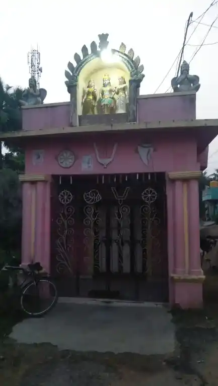 Arulmigu Adikesavaperumal Temple, Inside The Village, Thamaraipakkam - 602001 அருள்மிகு ஆதிகேசவப்பெருமாள் திருக்கோயில், Inside The Village, Thamaraipakkam - 602001, Tiruvallur - Ancient Temple Architecture and History Image 3