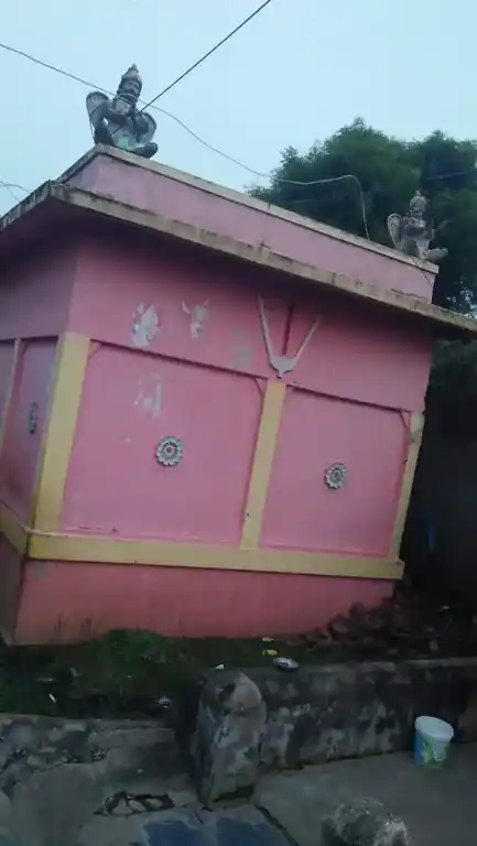 Arulmigu Adikesavaperumal Temple, Inside The Village, Thamaraipakkam - 602001 அருள்மிகு ஆதிகேசவப்பெருமாள் திருக்கோயில், Inside The Village, Thamaraipakkam - 602001, Tiruvallur - Ancient Temple Architecture and History Image 4