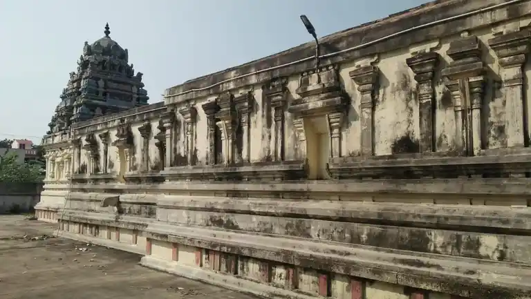 Arulmigu Adikesavaperumal Temple, Vadamadurai - 601102 அருள்மிகு ஆதிகேசவப்பெருமாள் திருக்கோயில், வடமதுரை - 601102, Tiruvallur - Ancient Temple Architecture and History Image 4