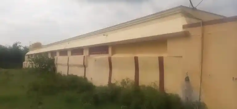 Arulmigu Adimulavenkatramana Swamy Temple, Akkumanahalli - 636704 அருள்மிகு ஆதிமூல வெங்கட்ரமணசாமி திருக்கோயில், Akkumanahalli - 636704, Dharmapuri - Ancient Temple Architecture and History Image 3