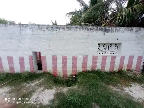 Arulmigu Adipuriswarar Temple, Near By School, Amirthanallur - 601206 அருள்மிகு ஆதிபுரீஸ்வரர் திருக்கோயில், Near By School, Amirthanallur - 601206, Tiruvallur - Ancient Temple Architecture and History Image 3