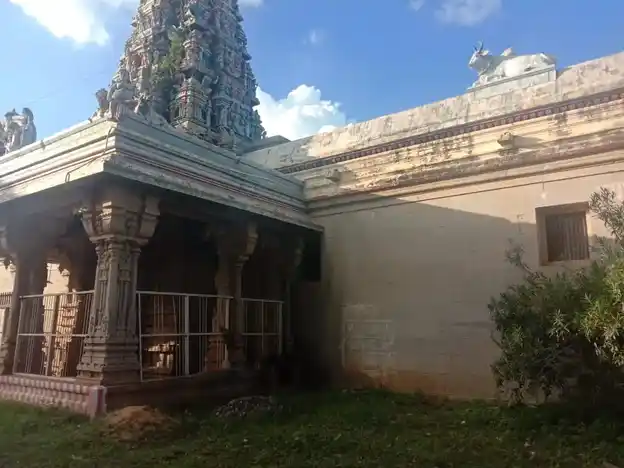 Arulmigu Adkondanatha Swamy Temple, Iraniyur - 630212 அருள்மிகு ஆட்கொண்டநாதசுவாமி திருக்கோயில், Iraniyur - 630212, Sivagangai - Ancient Temple Architecture and History Image 4