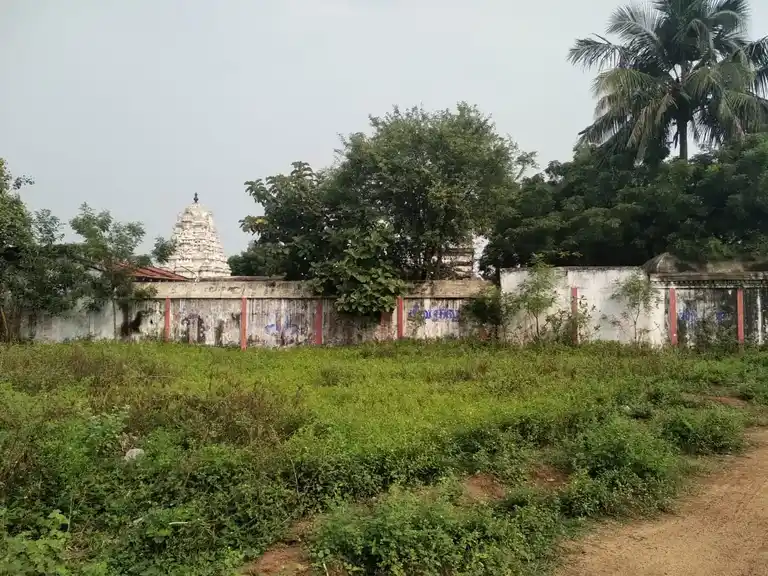 Arulmigu Agalingeswarar Temple, Inside The Village, Chitambakkam - 602001 அருள்மிகு அகலிங்கேஸ்வரர் திருக்கோயில், Inside The Village, Chitambakkam - 602001, Tiruvallur - Ancient Temple Architecture and History Image 3