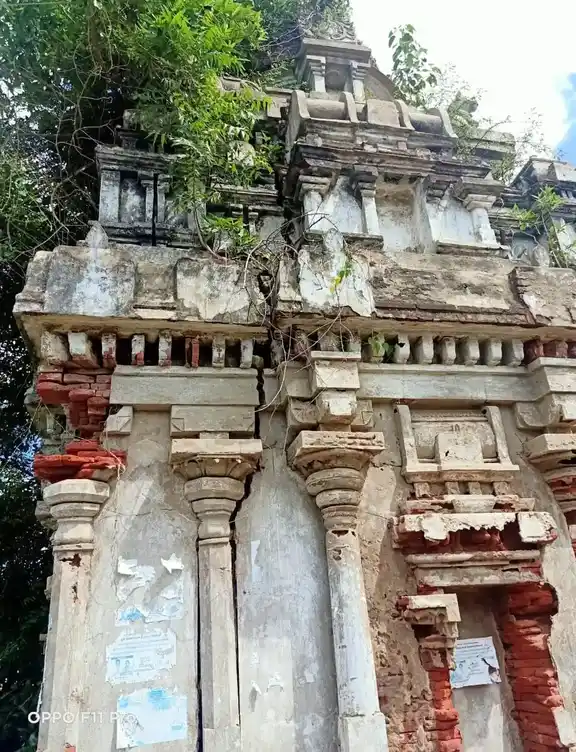 Arulmigu Agampareswarar Temple, Vellappallam - 611112 அருள்மிகு ஏகாம்பரேஸ்வரர் திருக்கோயில், Vellappallam - 611112, Nagapattinam - Ancient Temple Architecture and History Image 3