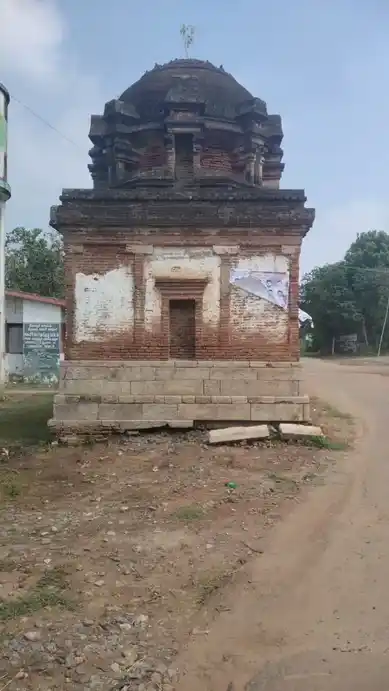 Arulmigu Agastheeswarar And Kariyamanikkaperumal Temple, Palaiyavalam - 610101 அருள்மிகு அகஷ்தீஷ்வரர் கருகமாணிக்கபெருமாள் திருக்கோயில், Palaiyavalam - 610101, Thiruvarur - Ancient Temple Architecture and History Image 3