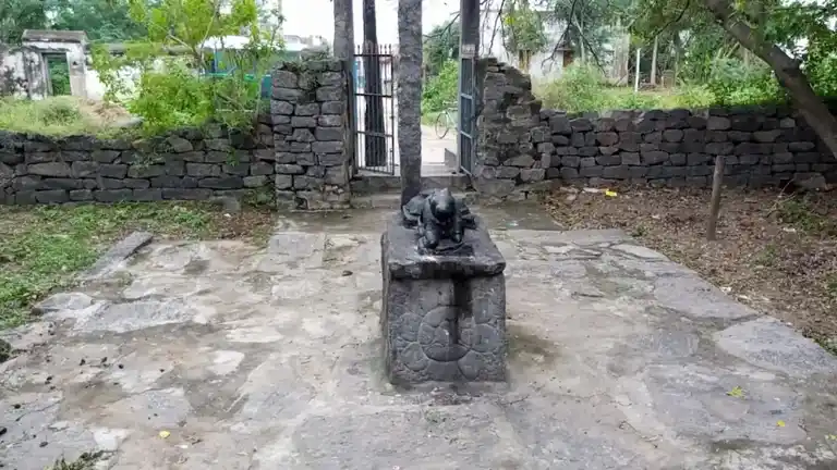 Arulmigu Agastheeswarar Temple, Melolakkur - 604203 அருள்மிகு அகஸ்தீஸ்வரர் திருக்கோயில், Melolakkur - 604203, Viluppuram - Ancient Temple Architecture and History Image 4