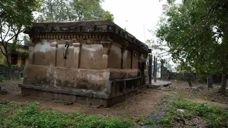 Arulmigu Agastheeswarar Temple, Melolakkur - 604203 அருள்மிகு அகஸ்தீஸ்வரர் திருக்கோயில், Melolakkur - 604203, Viluppuram - Ancient Temple Architecture and History Image 6