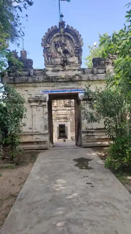 Arulmigu Agastheeswarar Temple, Vikravaandi Nagar, Vikravaandi - 605652 அருள்மிகு அகஸ்தீஸ்வரர் திருக்கோயில், Vikravaandi Nagar, Vikravaandi - 605652, Viluppuram - Ancient Temple Architecture and History Image 7