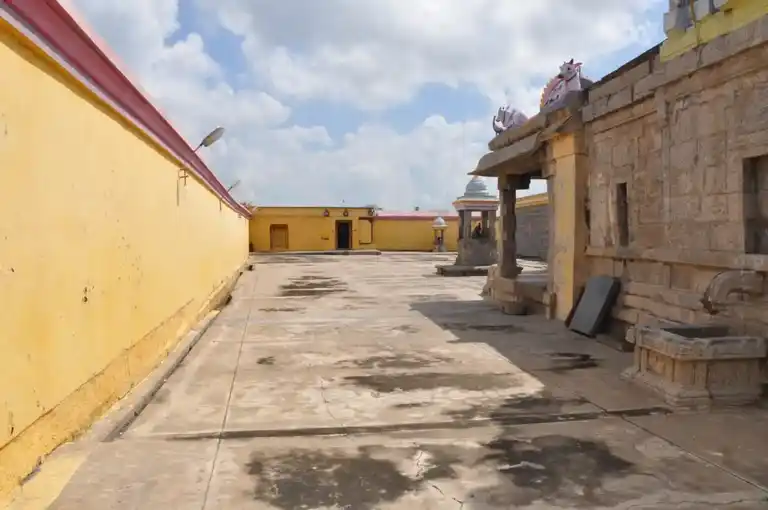 Arulmigu Agastheswarar Temple, Vettavalam - 606754 அருள்மிகு அகஸ்தீஸ்வரர் திருக்கோயில், வேட்டவலம் - 606754, Tiruvannamalai - Ancient Temple Architecture and History Image 3