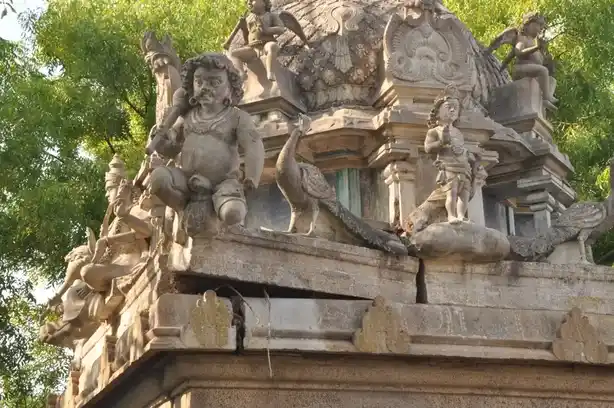 Arulmigu Agasthieswarar And Varadharaja Perumal Temple, Paradhur - 608201 அருள்மிகு அகஸ்தீஸ்வரர் திருக்கோயில், பரதூர் - 608201, Cuddalore - Ancient Temple Architecture and History Image 3