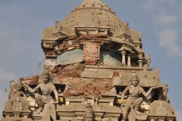 Arulmigu Agasthieswarar And Varadharaja Perumal Temple, Paradhur - 608201 அருள்மிகு அகஸ்தீஸ்வரர் திருக்கோயில், பரதூர் - 608201, Cuddalore - Ancient Temple Architecture and History Image 7