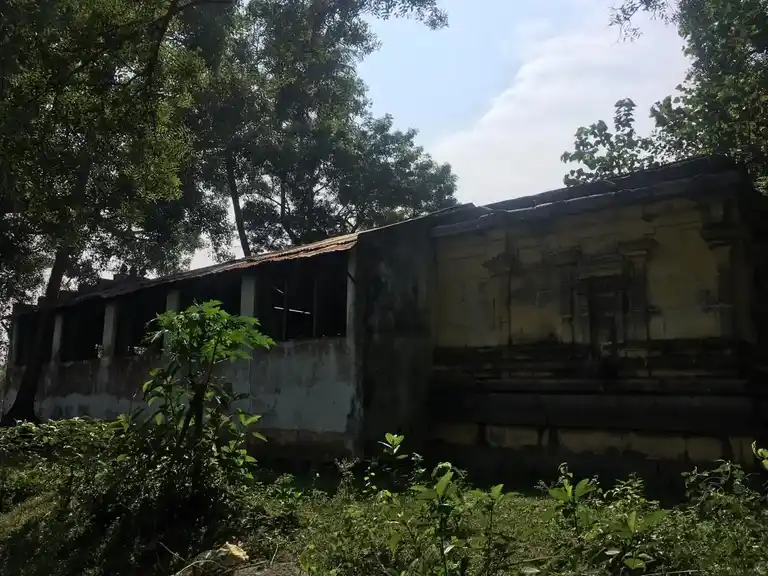 Arulmigu Agatheeshwarar And Gajendra Varadharaja Perumal Temple, Puliyampakkam - 600605 அருள்மிகு கஜேந்திர அகத்தீஸ்வரர் கண்ணூர் கொளச்சியம்மன் சக்திவிநாயகர் திருக்கோயில், புளியம்பாக்கம் - 600605, Kancheepuram - Ancient Temple Architecture and History Image 2